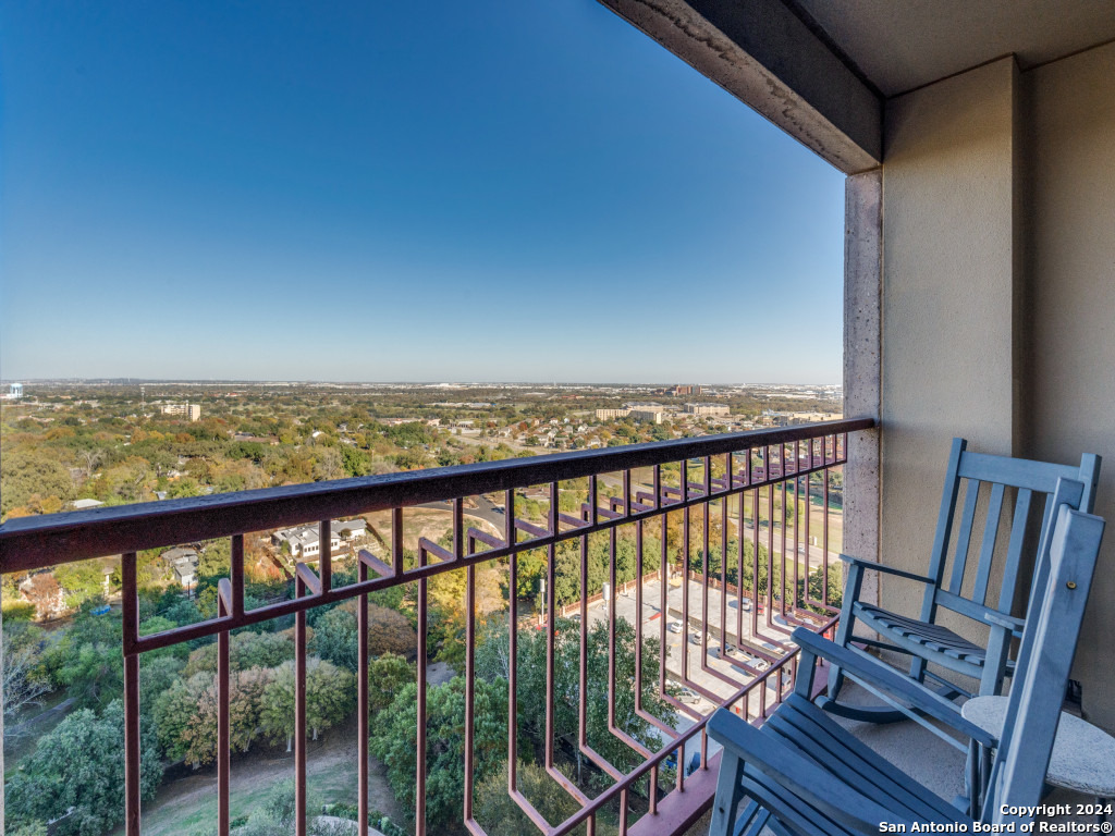 1 Towers Park Lane San Antonio TX 78209