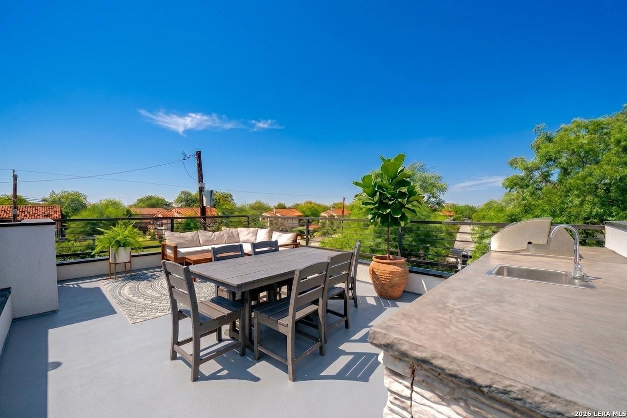 715 Eleanor Avenue San Antonio TX 78209