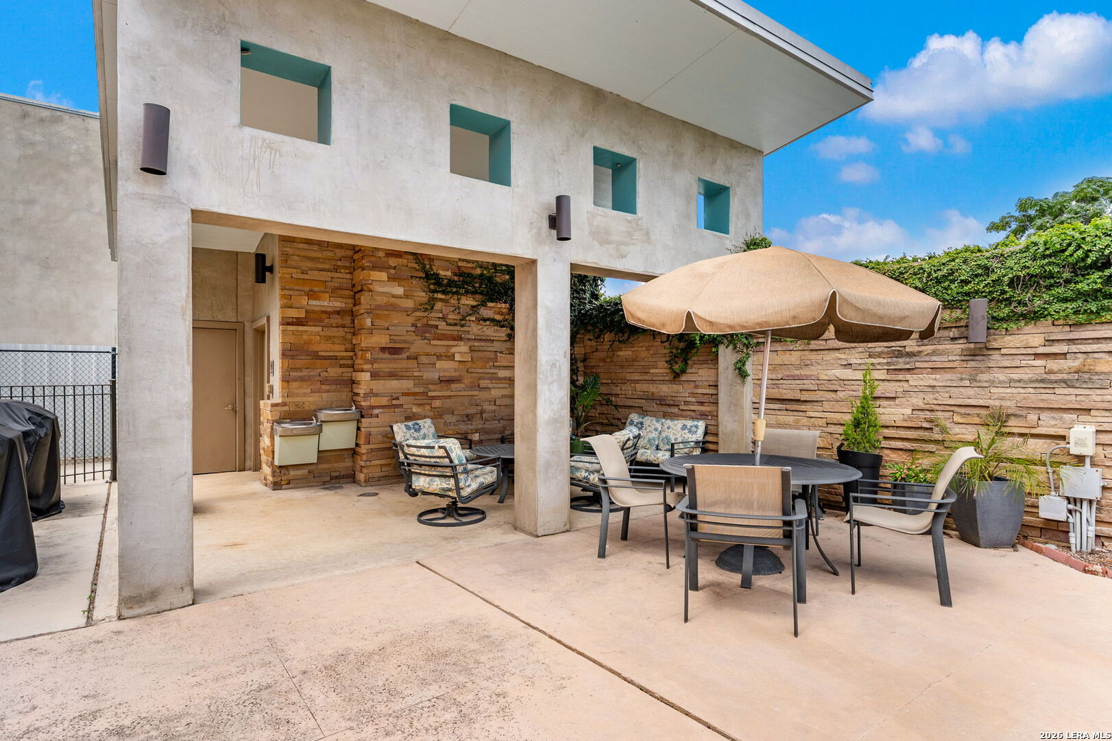 1401 S Flores Street San Antonio TX 78204