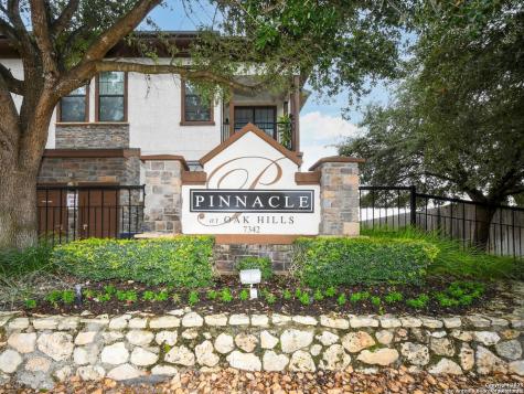 7342 Oak Manor San Antonio TX 78229