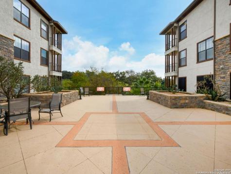 7342 Oak Manor San Antonio TX 78229