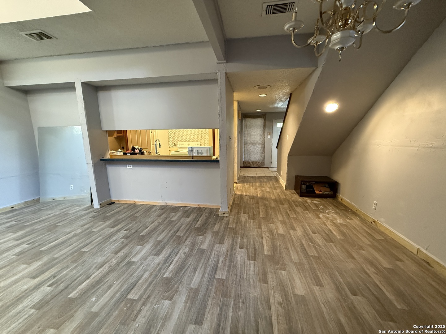 6100 Woodlake San Antonio TX 78244