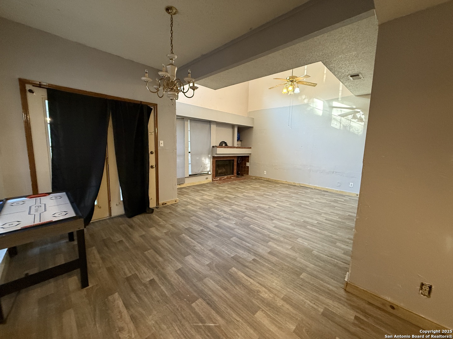 6100 Woodlake San Antonio TX 78244