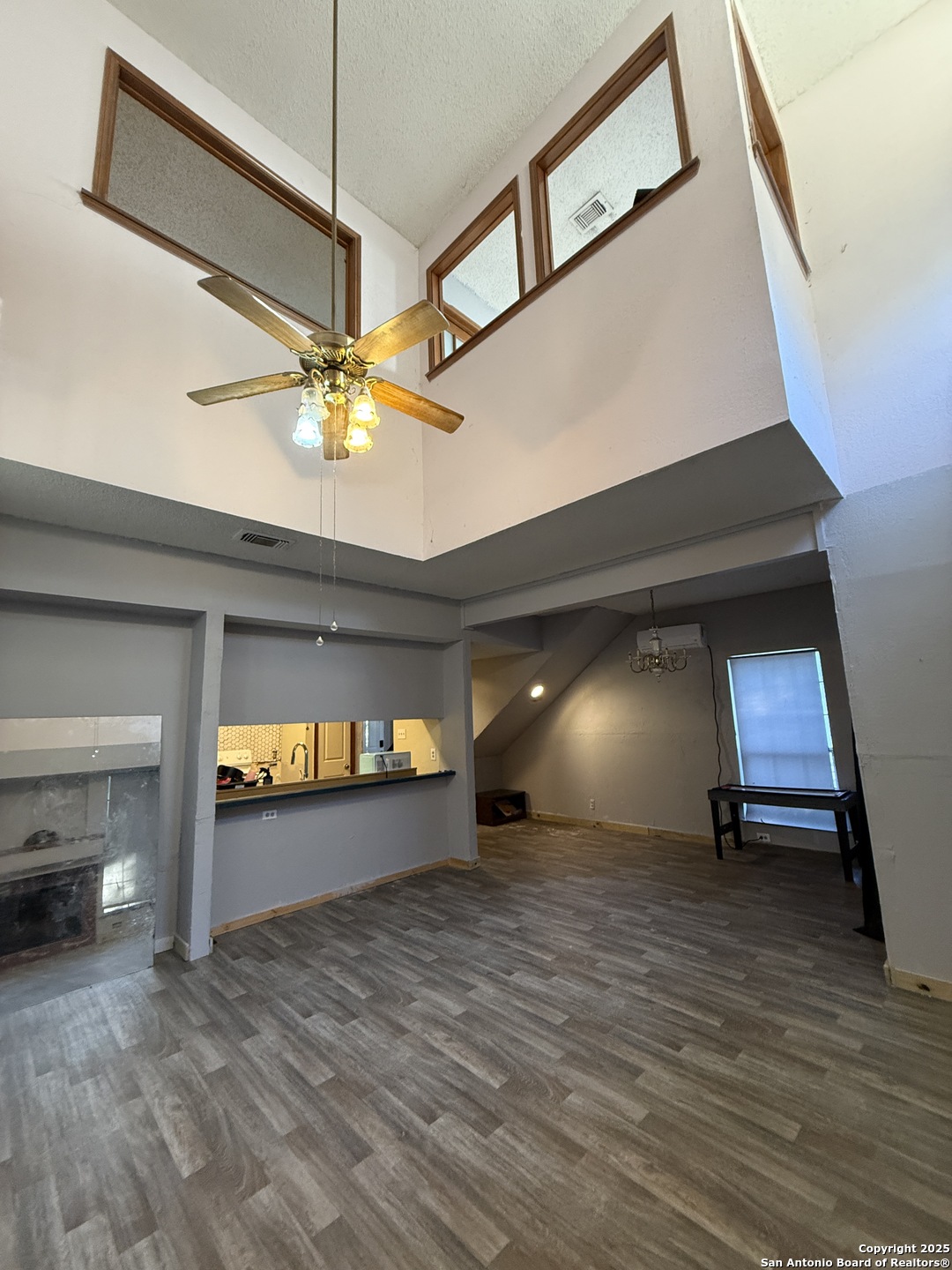 6100 Woodlake San Antonio TX 78244