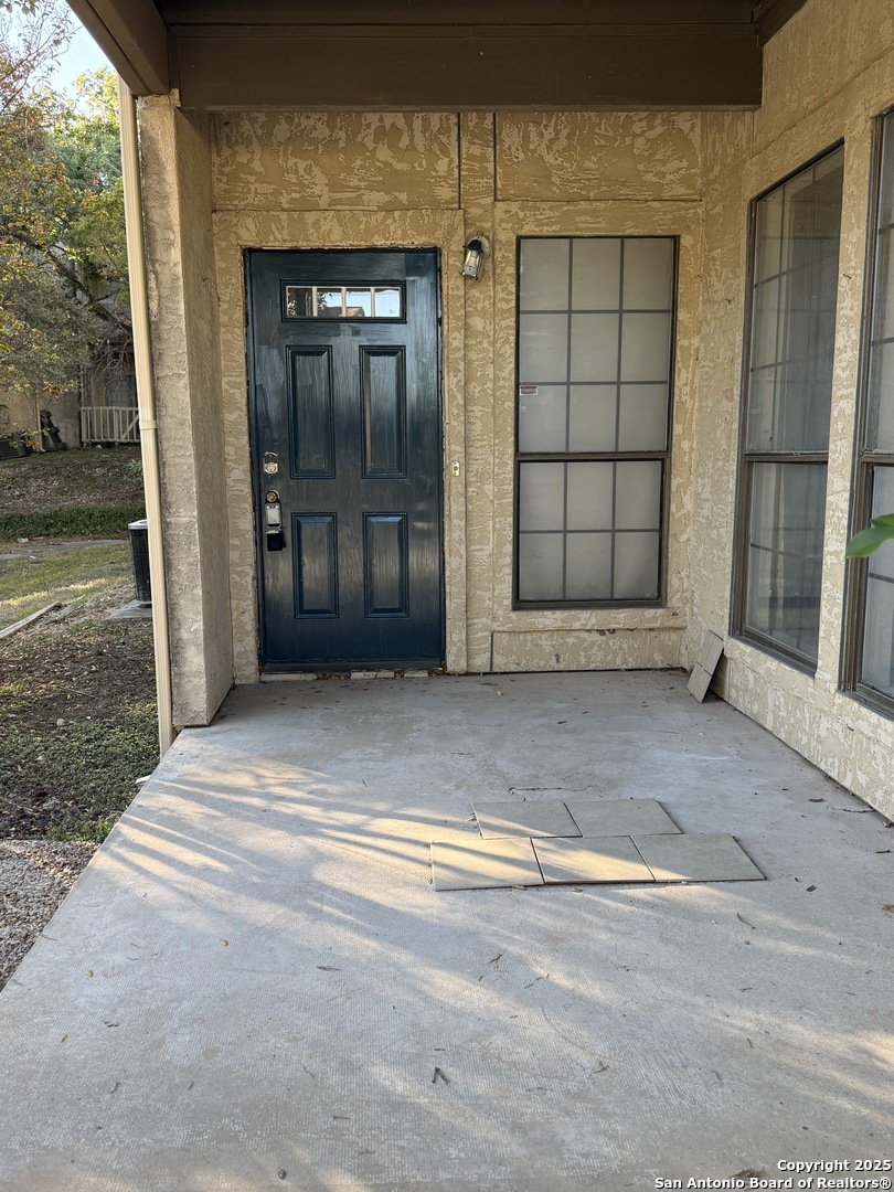 6100 Woodlake San Antonio TX 78244