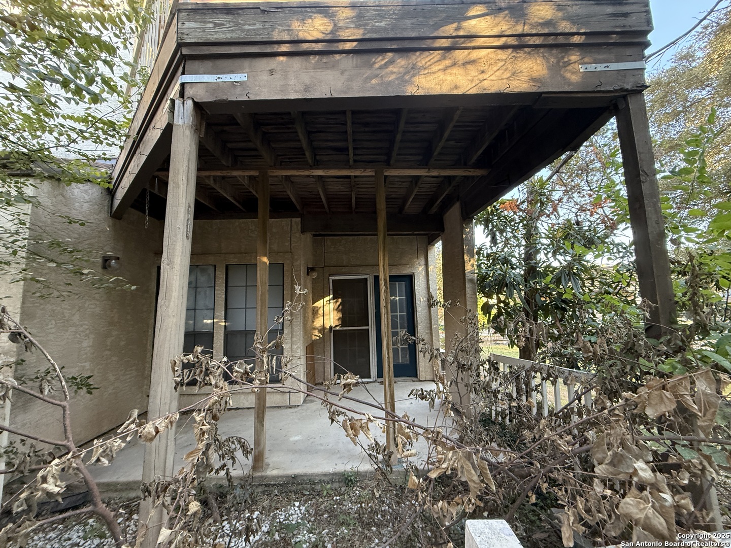 6100 Woodlake San Antonio TX 78244
