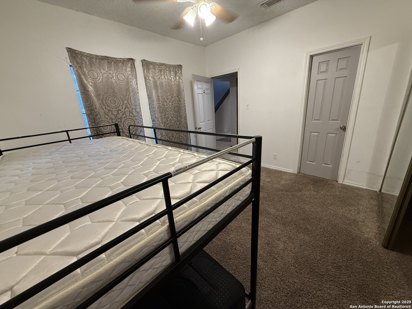 6100 Woodlake San Antonio TX 78244
