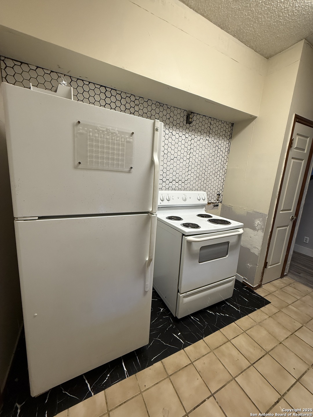 6100 Woodlake San Antonio TX 78244
