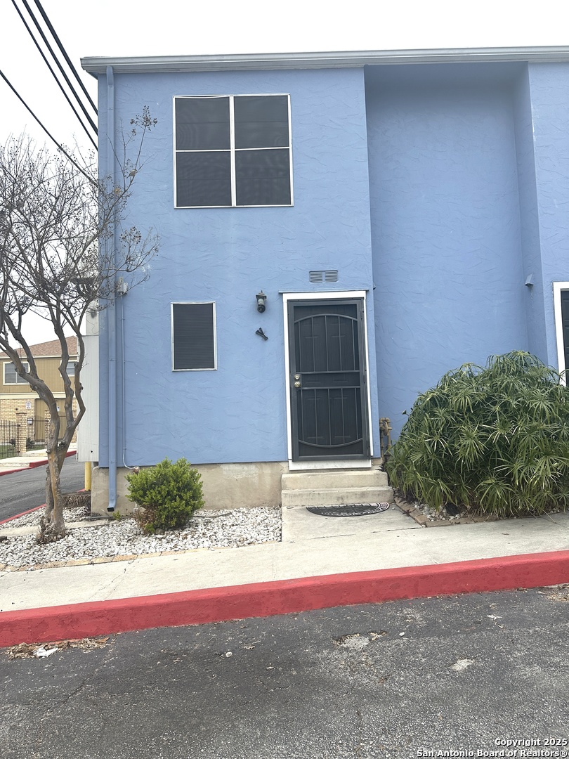 911 Vance Jackson Road San Antonio TX 78201
