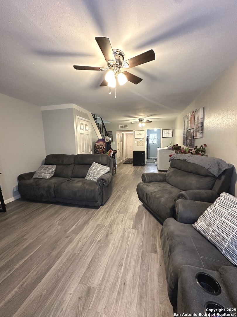 911 Vance Jackson Road San Antonio TX 78201