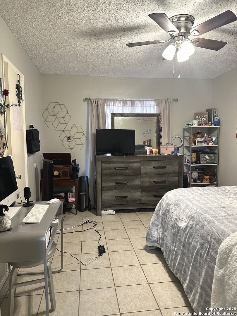911 Vance Jackson Road San Antonio TX 78201