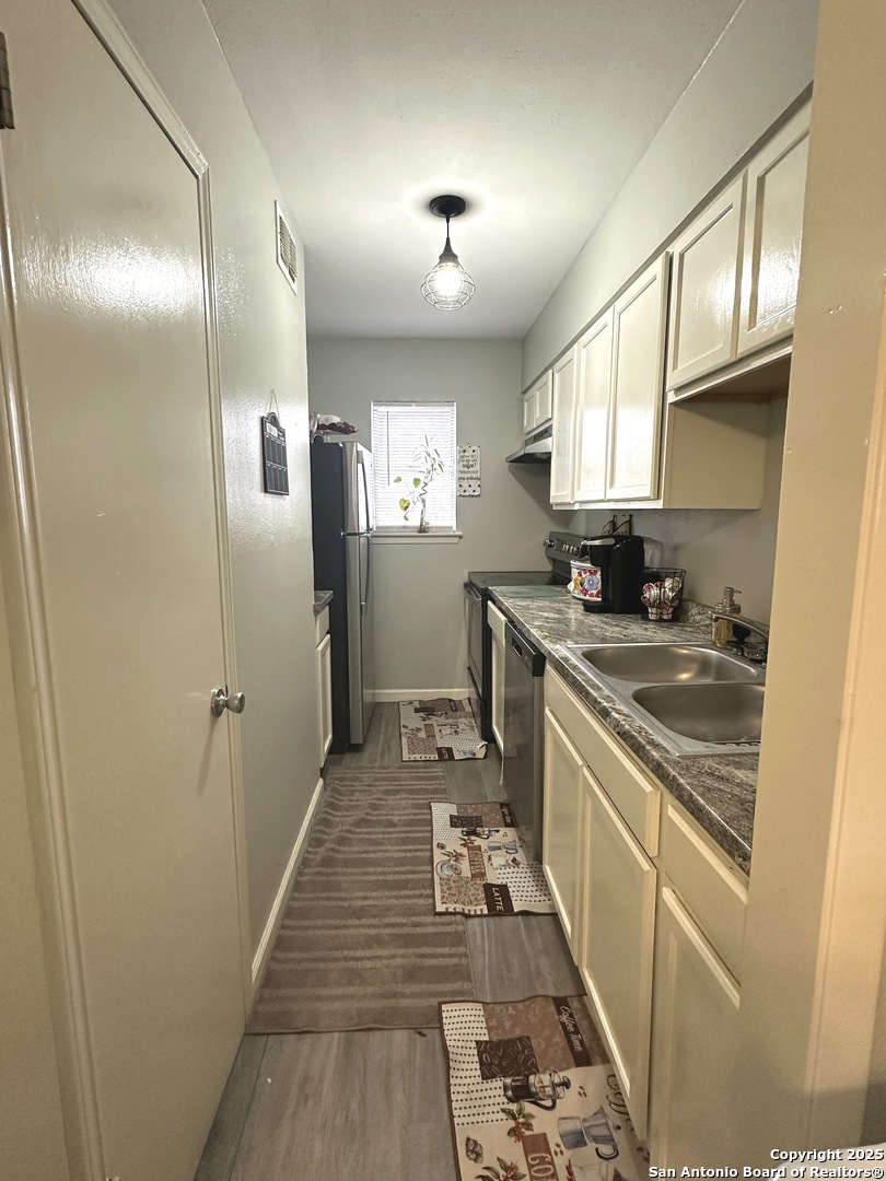 911 Vance Jackson Road San Antonio TX 78201