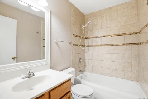 9915 Powhatan San Antonio TX 78230