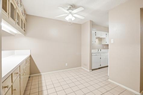 9915 Powhatan San Antonio TX 78230