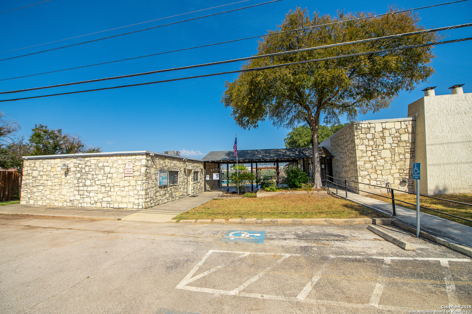 619 Strings San Antonio TX 78216
