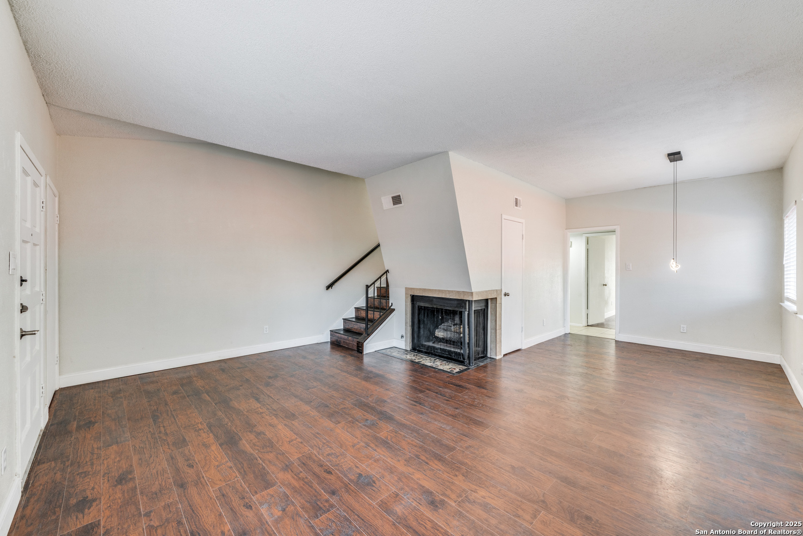 7123 Thrush View San Antonio TX 78209