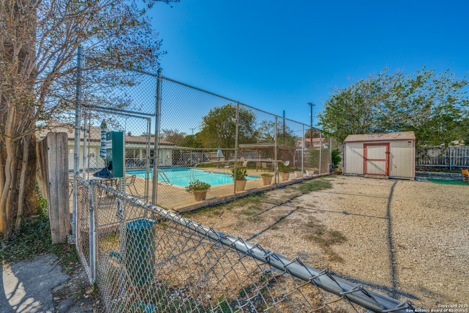 7123 Thrush View San Antonio TX 78209