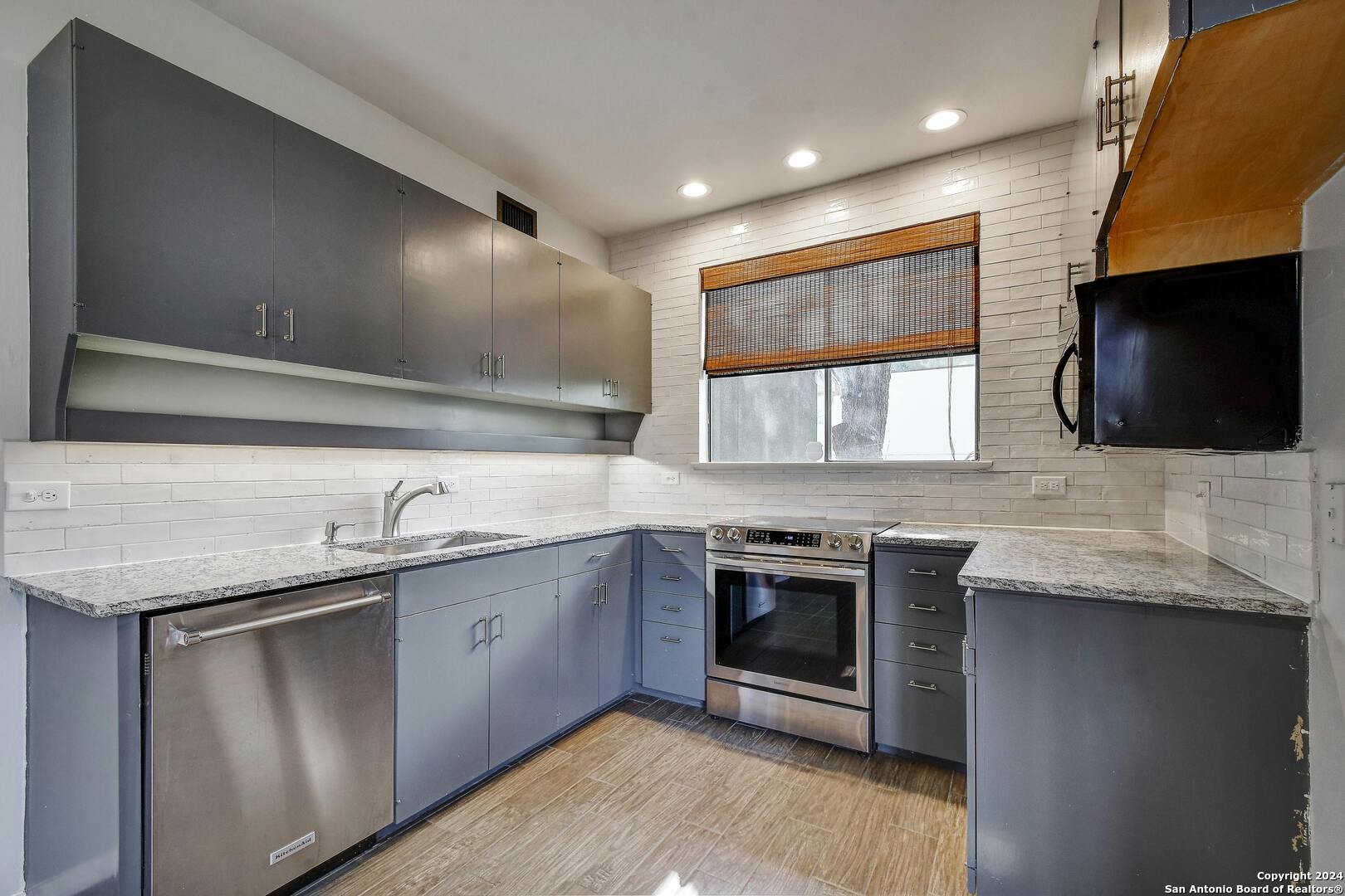 143 Terrell Road 1/2 San Antonio TX 78209