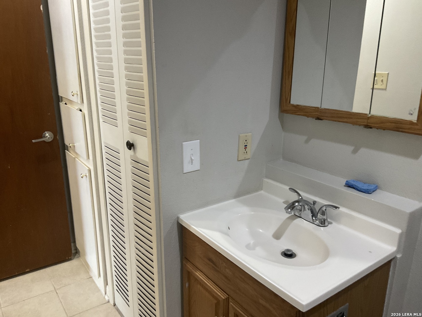 923 NW Vance Jackson San Antonio TX 78201