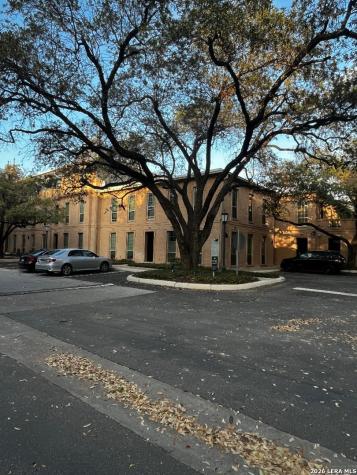 7711 Broadway San Antonio TX 78209