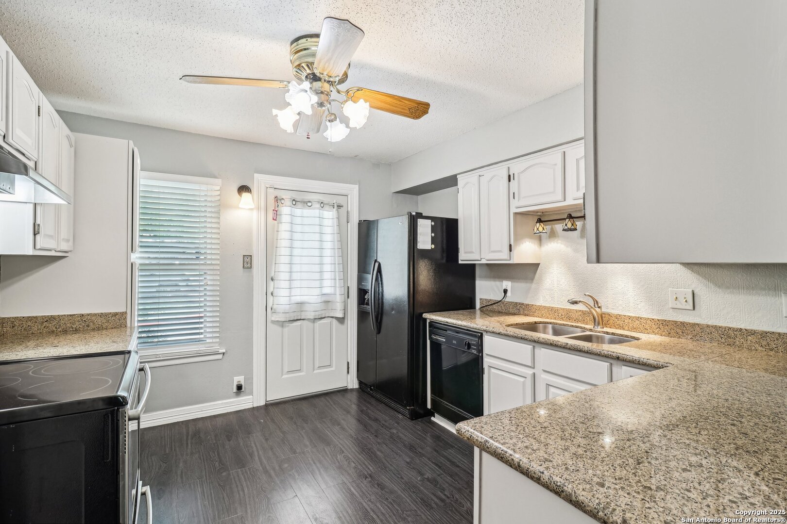 2300 Nacogdoches Road San Antonio TX 78209