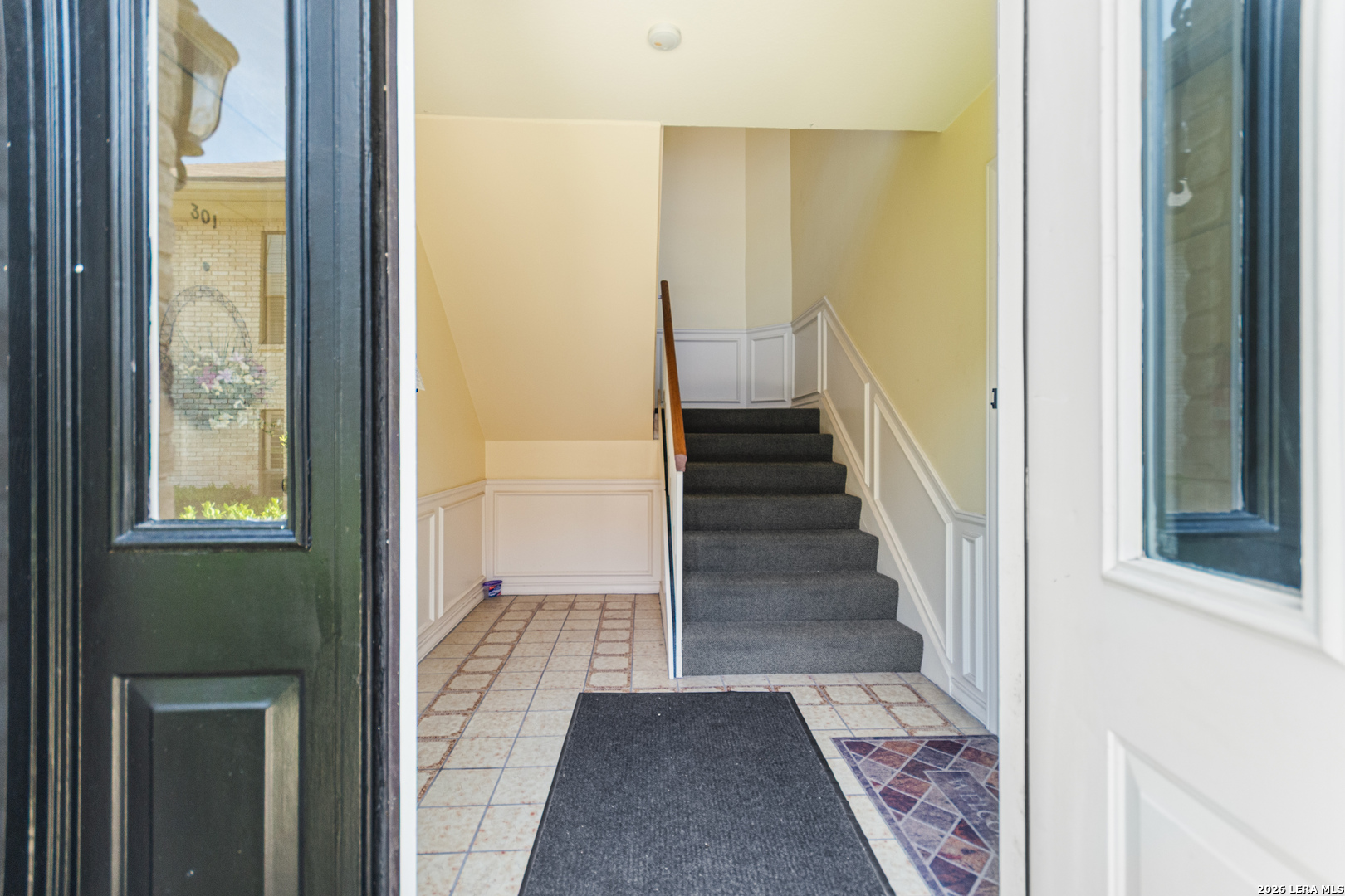 2611 Eisenhauer San Antonio TX 78209