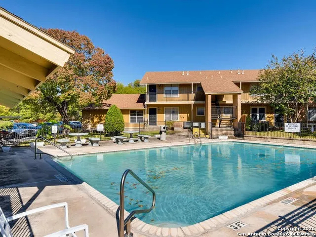 923 Vance Jackson San Antonio TX 78201