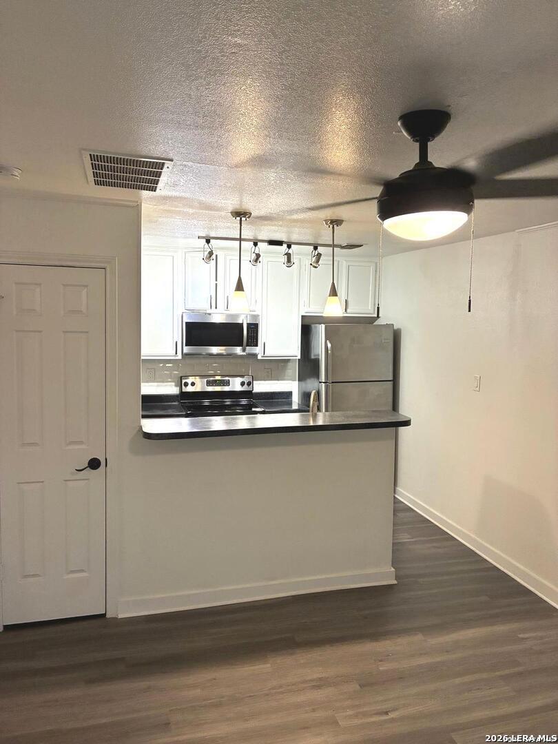 4803 Hamilton Wolfe San Antonio TX 78229