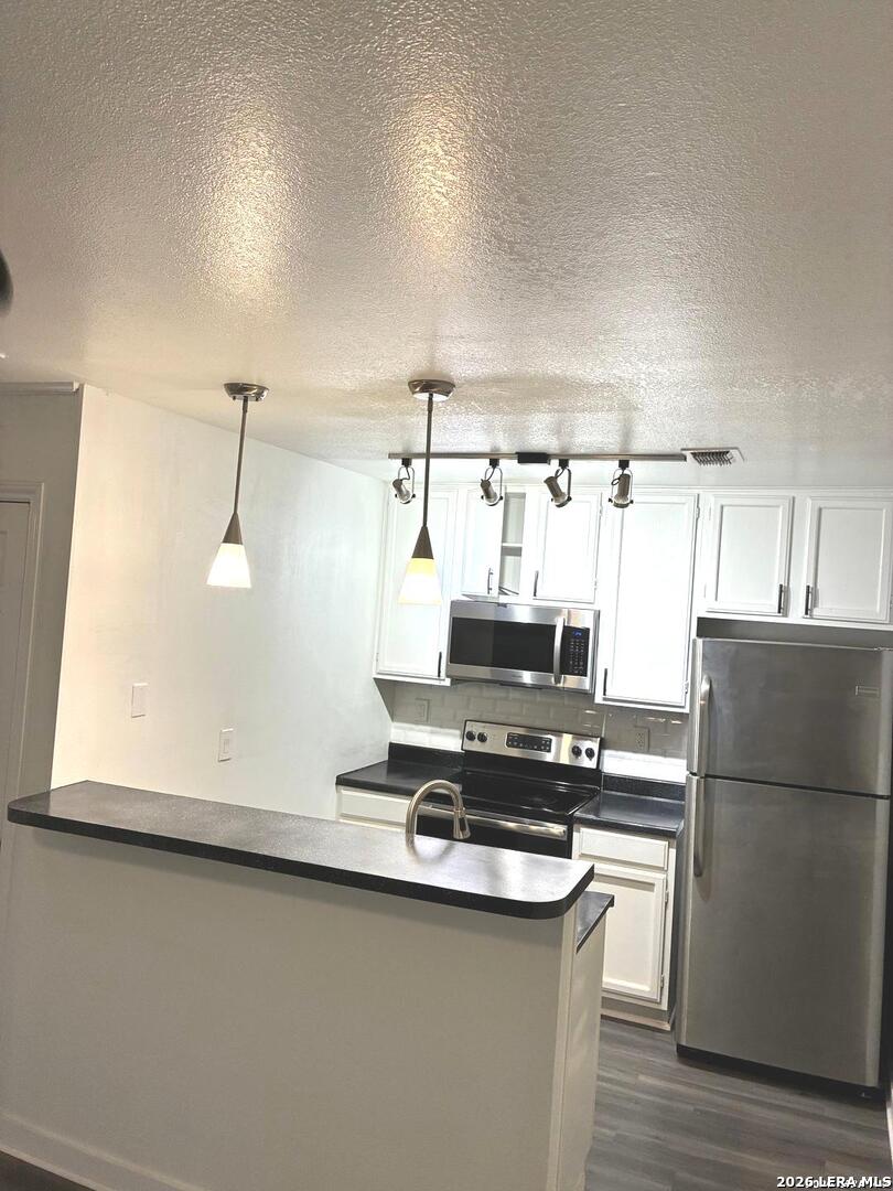 4803 Hamilton Wolfe San Antonio TX 78229