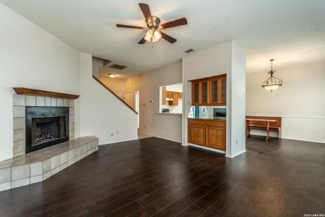 829 W Bitters Road San Antonio TX 78216