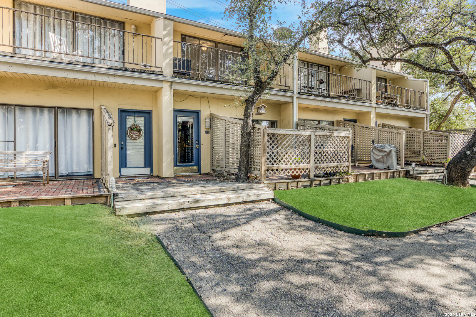 8642 Fredericksburg Road San Antonio TX 78240