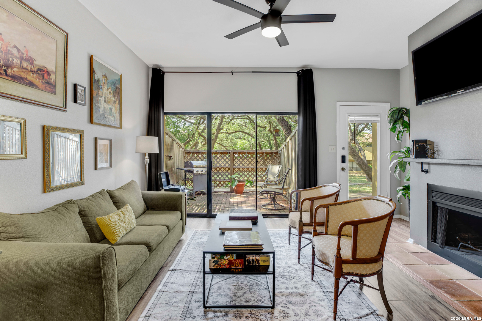 8642 Fredericksburg Road San Antonio TX 78240