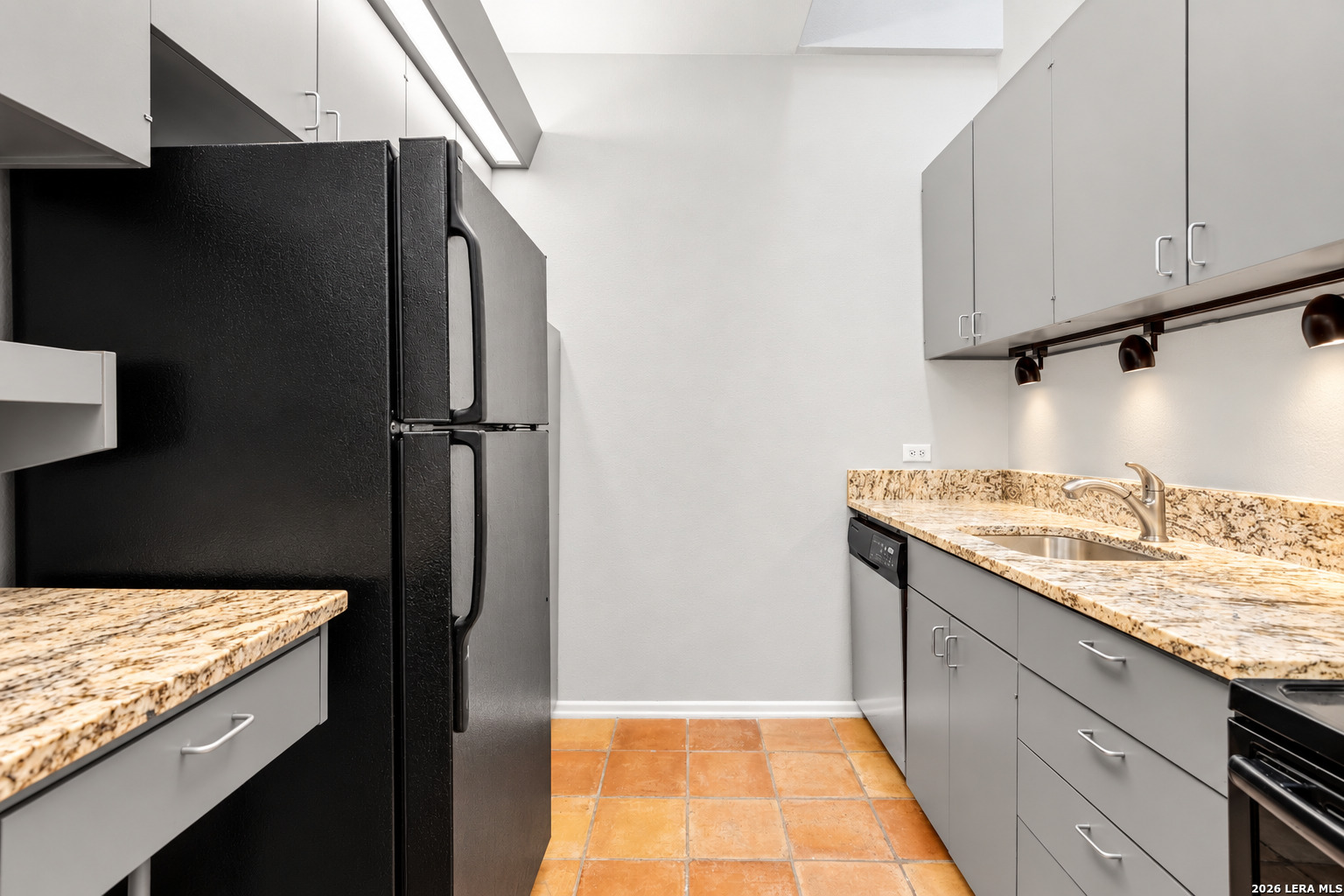 8642 Fredericksburg Road San Antonio TX 78240