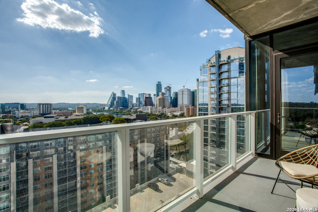 48 East Avenue Austin TX 78701