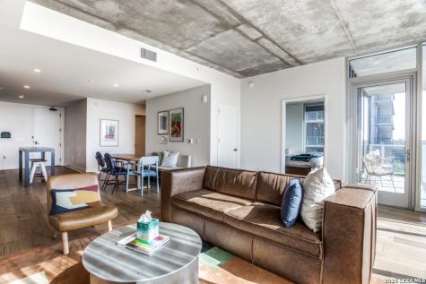 48 East Avenue Austin TX 78701