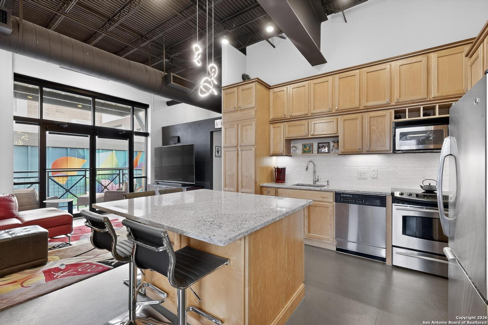 214 E Travis Street San Antonio TX 78205