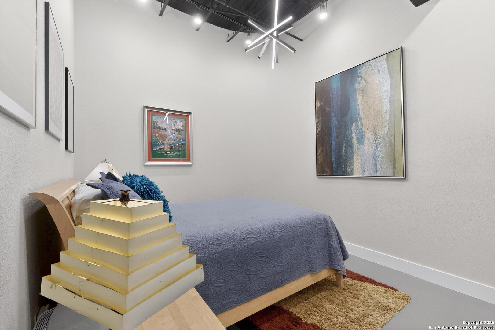 214 E Travis Street San Antonio TX 78205