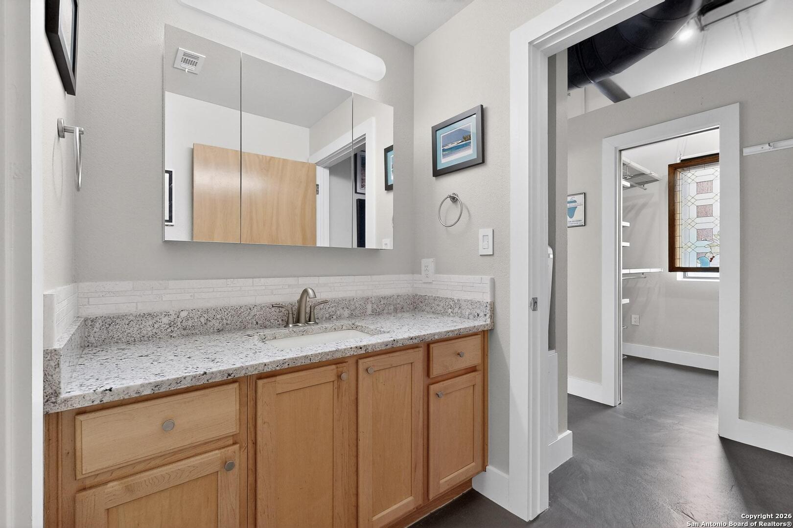 214 E Travis Street San Antonio TX 78205