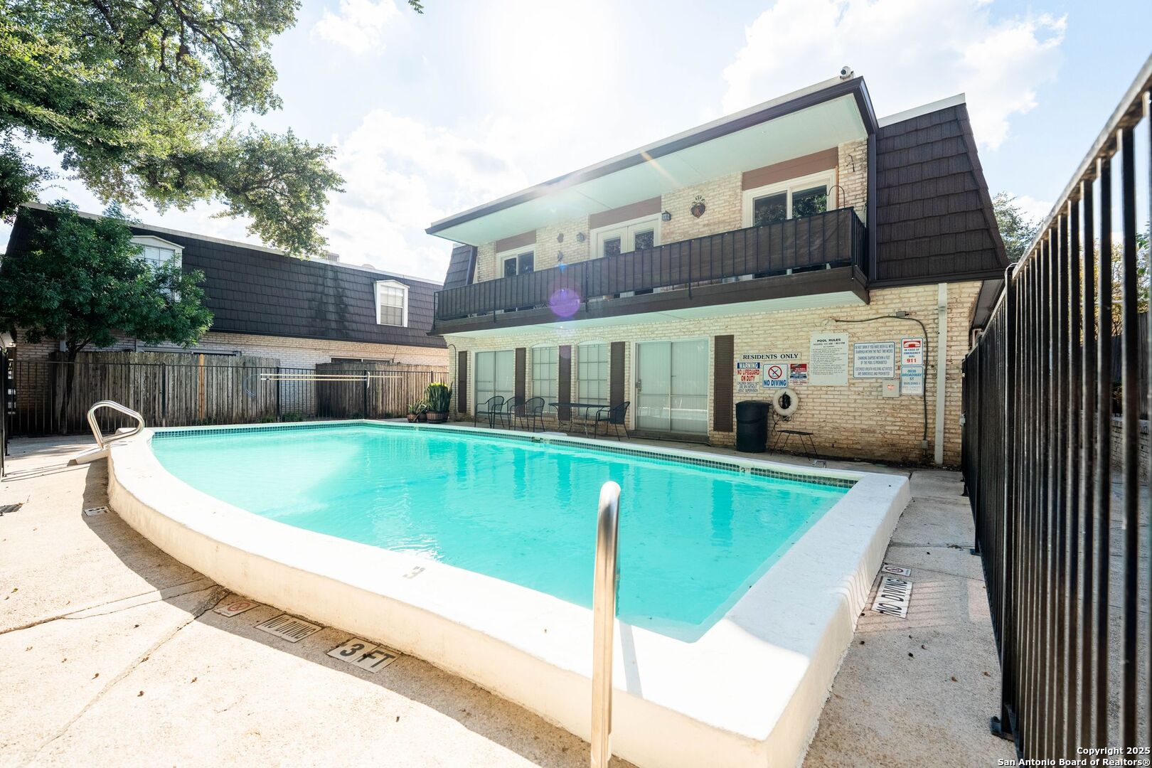 8038 Broadway Street San Antonio TX 78209