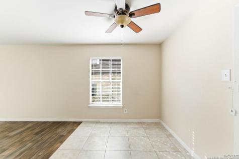 8038 Broadway Street San Antonio TX 78209