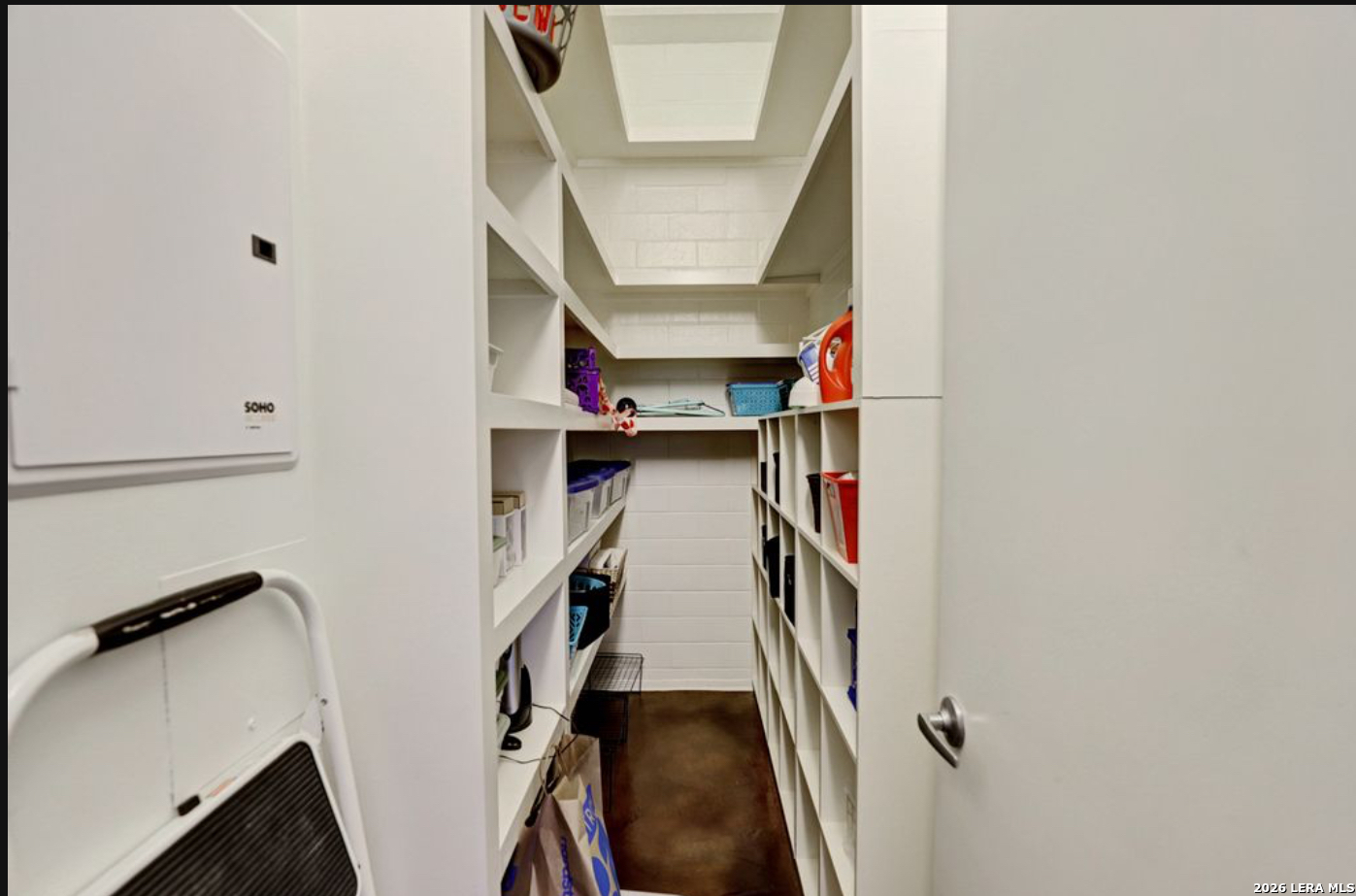 831 S Flores San Antonio TX 78204
