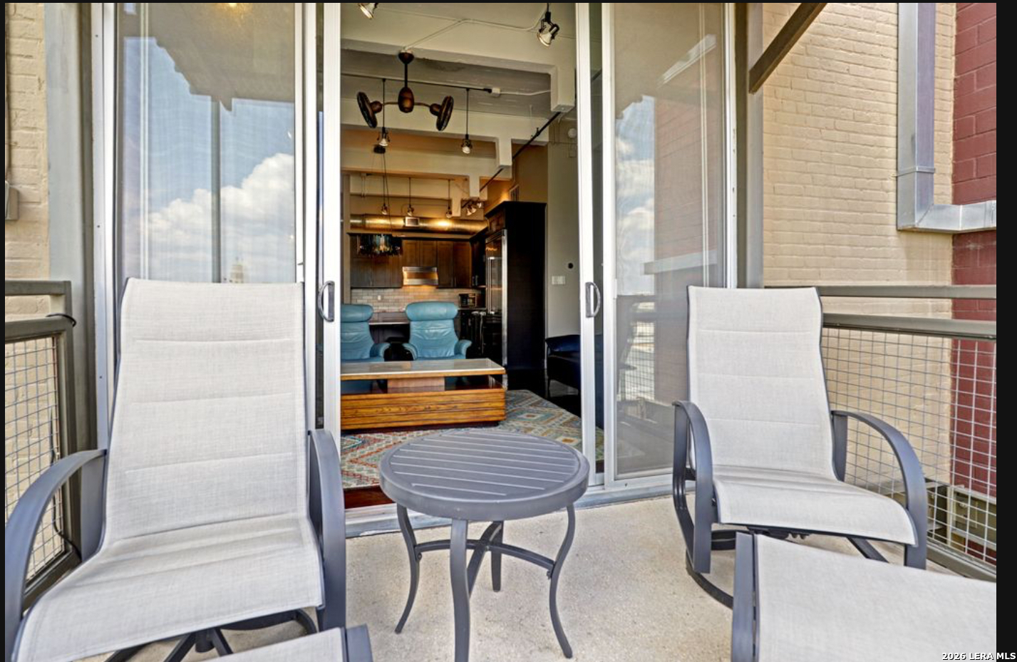 831 S Flores San Antonio TX 78204