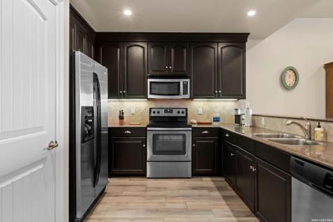 1001 The Cape Horseshoe Bay TX 78657