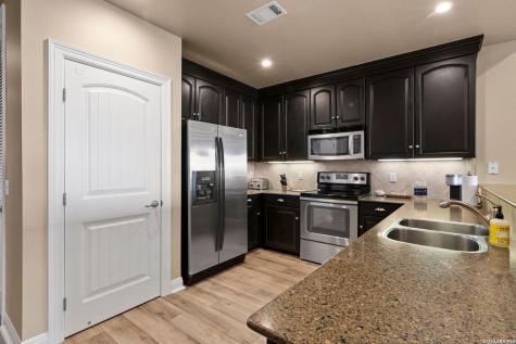 1001 The Cape Horseshoe Bay TX 78657
