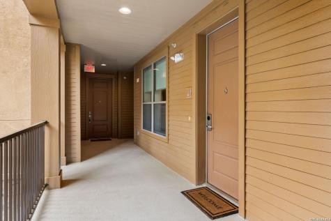 1001 The Cape Horseshoe Bay TX 78657