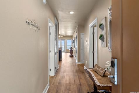 1001 The Cape Horseshoe Bay TX 78657