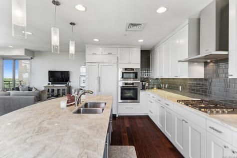 4242 Broadway San Antonio TX 78209