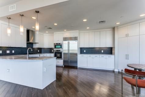 4242 Broadway San Antonio TX 78209