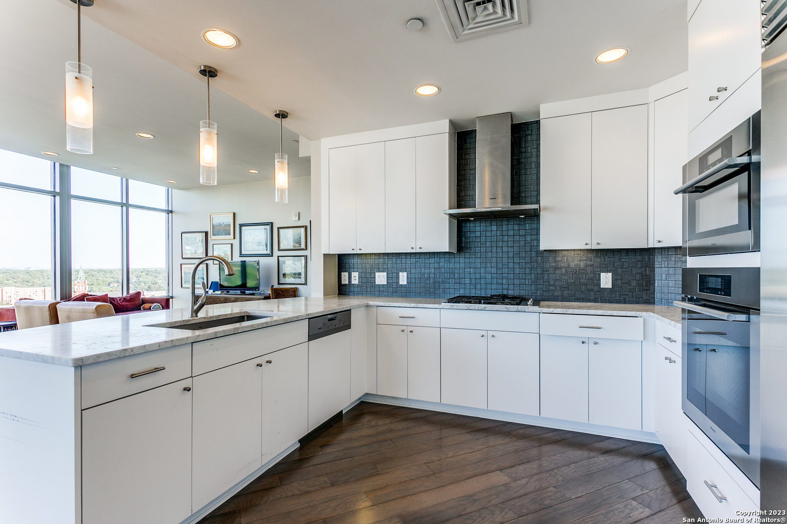 4242 Broadway San Antonio TX 78209
