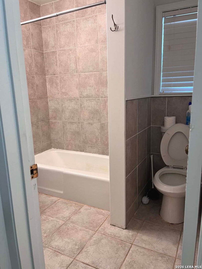 911 Vance Jackson San Antonio TX 78201